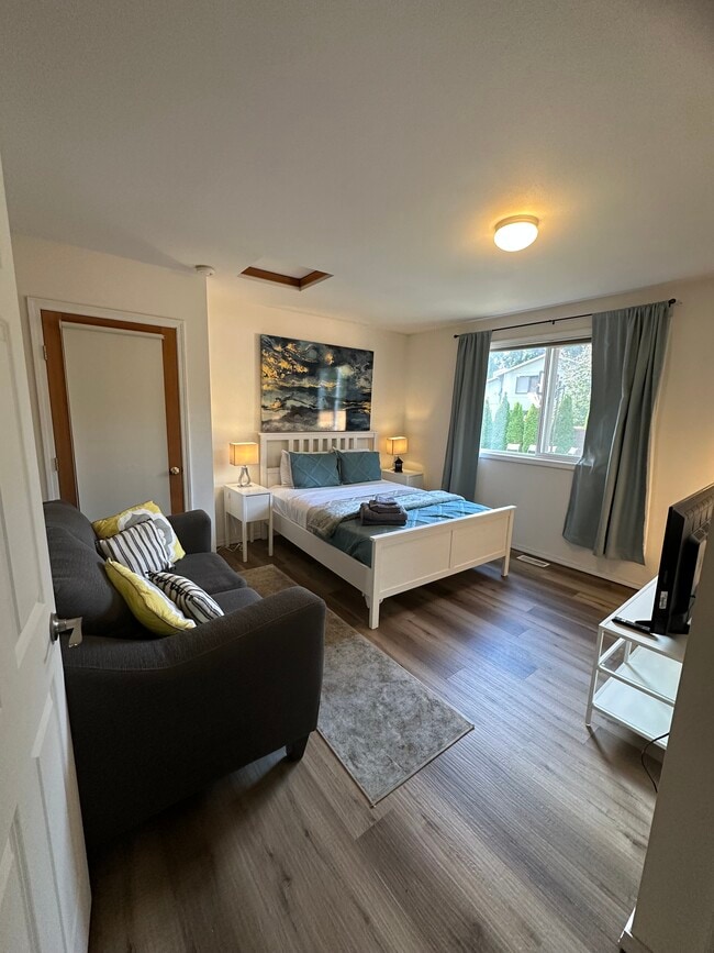 Photo - 27541 44th Pl S Unit Private Guest House