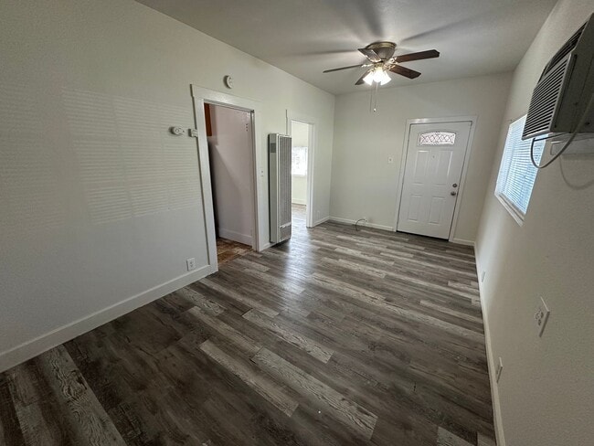 807 G St