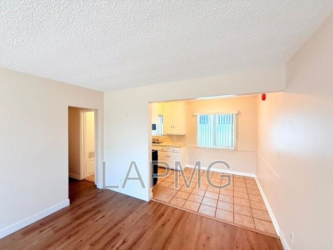 Photo - 11185 Carson Dr
