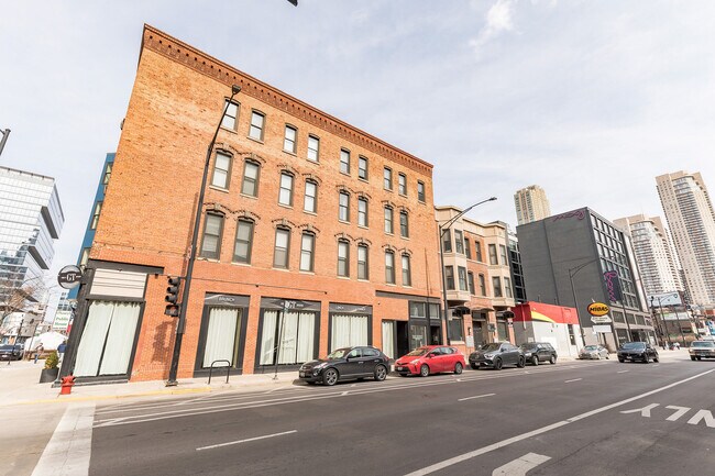 Photo - 166 W Grand Ave