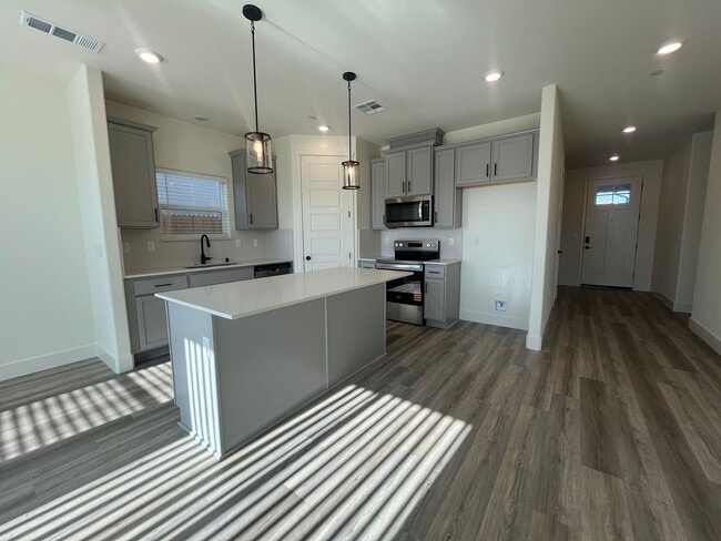 Photo - 2312 N Kayenta St