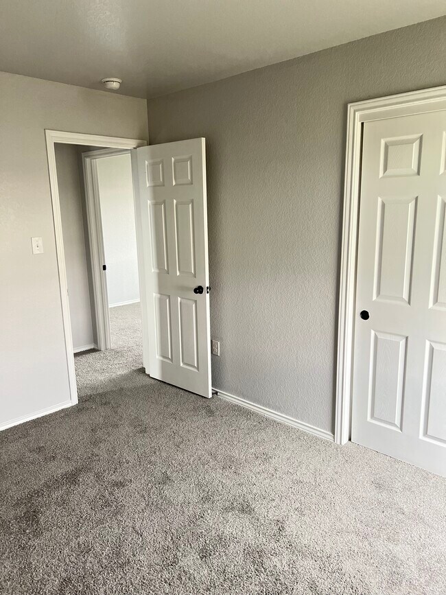 Photo - 8704 Vista de Nubes