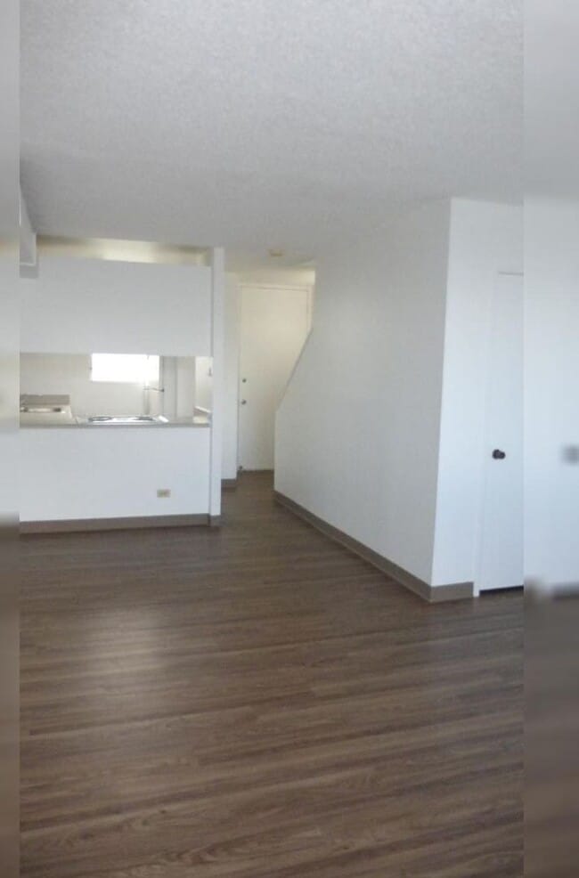 Building Photo - Mountainview Terrace – 2 Bed / 1 Bath / 1 ... Unit # 401 Rental