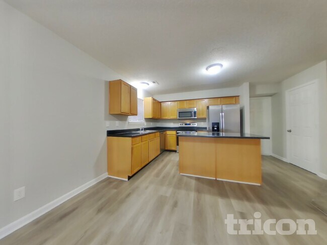 Photo - 594 Sun Ridge Blvd