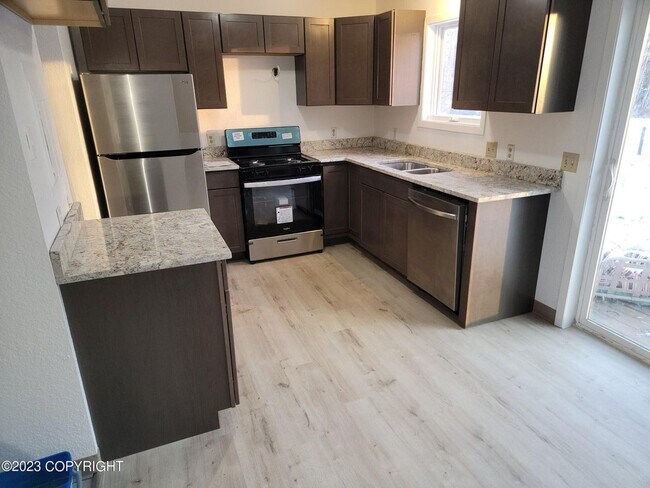 Photo - 150 W Heritage Dr Unit 1
