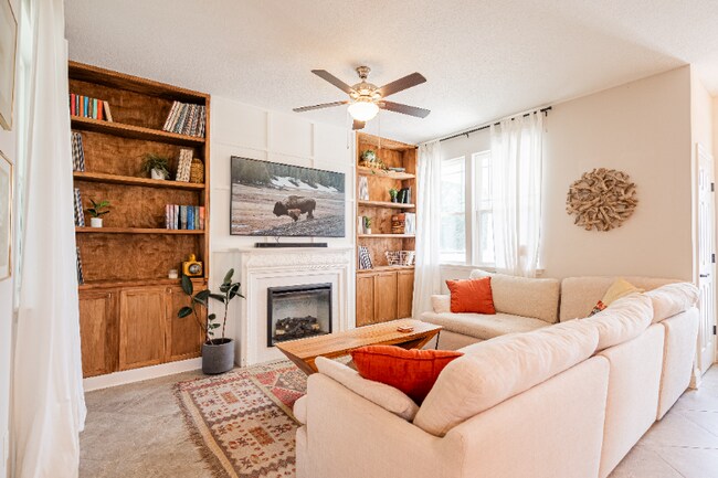 Photo - 419 Vineyard Ln