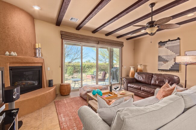 Photo - 204 Circulo Veranera