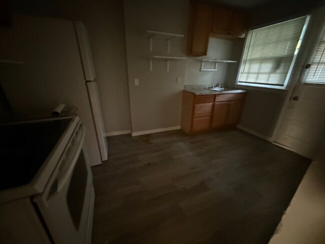 Photo - 5425 Swope Pkwy