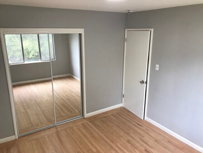 Photo - 22774 4th St