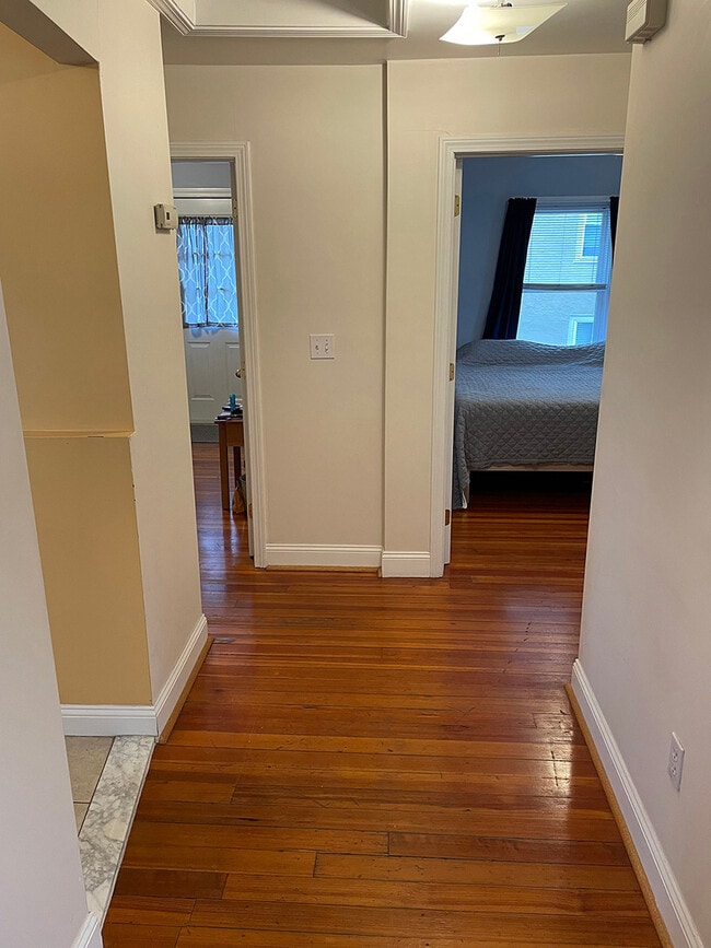 Photo - 2-4 Pearl St Unit 2