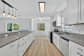 South 33rd Street, Fort Pierce, FL 34947 - 3 BR 2 BA single-family home