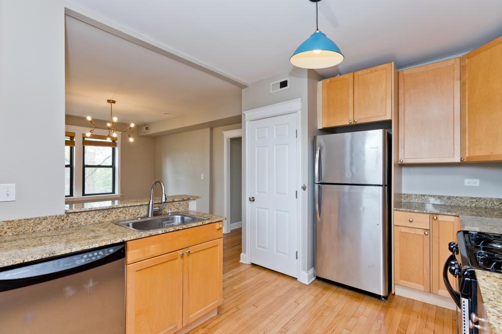 Photo - 2 bedroom in Chicago IL 60618 Unit 3