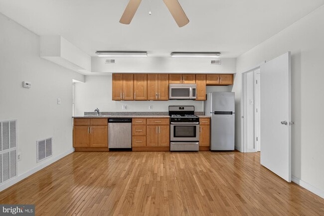 Photo - 4307 Locust St Unit 3