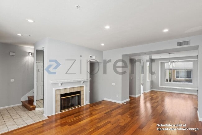 Photo - 437 Camille Cir