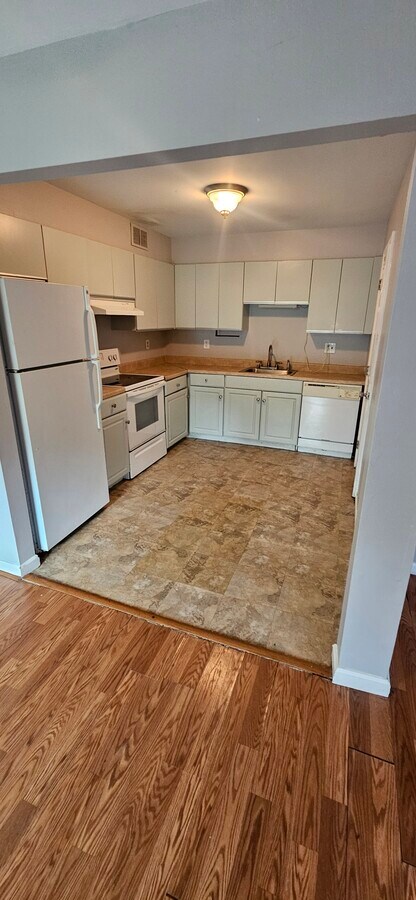 Photo - 119A Chaucer Rd