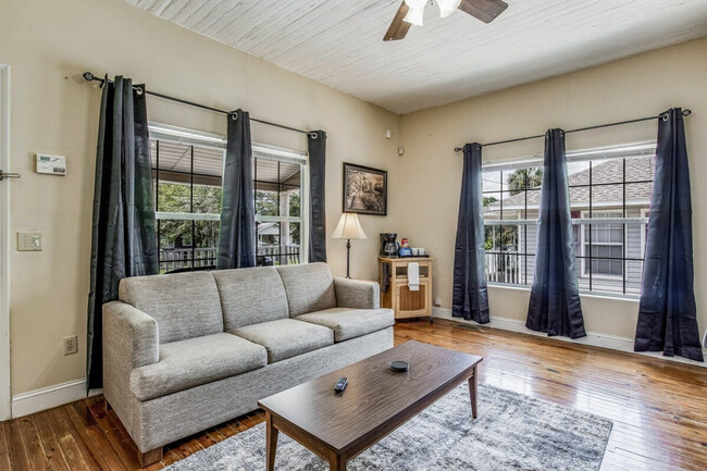 Photo - 518 W Strong St Apartamento Unidad ID1043625P