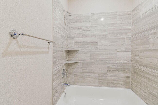 Photo - 15786 Cottonwood Dr