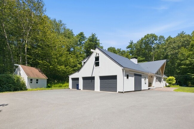 Photo - 291 Cross St