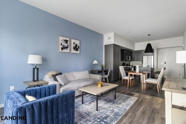 Building Photo - 2060 Experience Ave