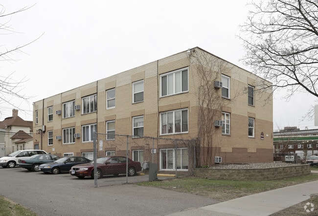 Photo - 2014 3rd Ave