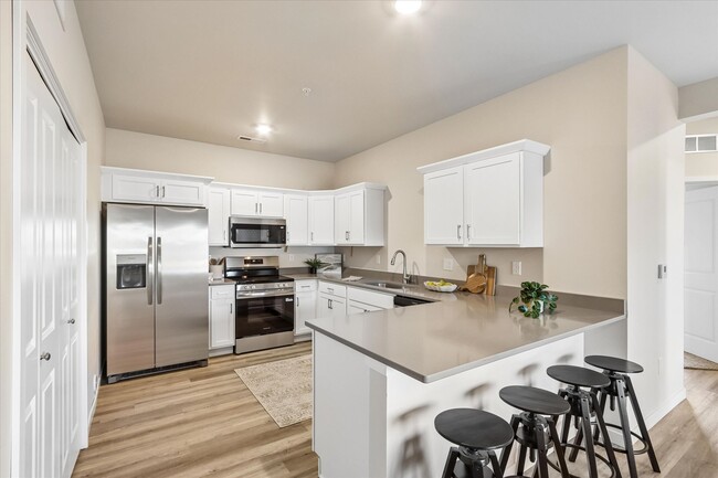 Photo - 1735 N Jones Blvd