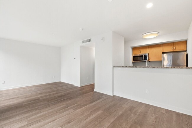 Photo - AVIA on Pike Street