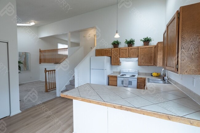 Photo - Single Family Home for Rent in Rifle