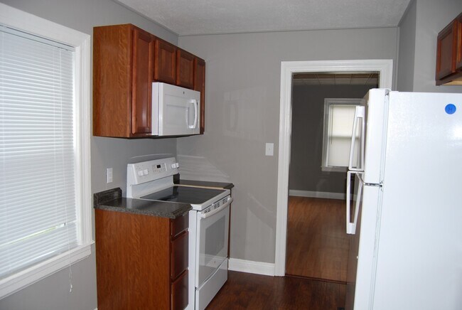 Photo - Updated 2 Bedroom 1 Bathroom Home