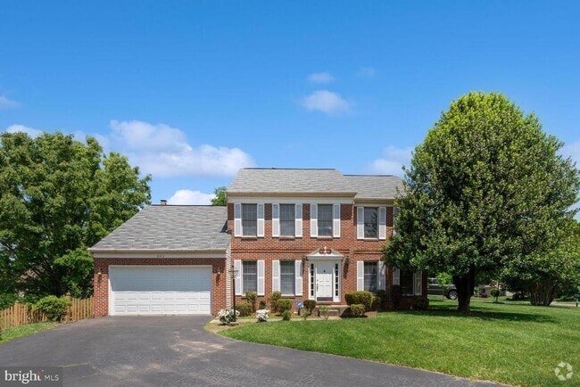 Building Photo - 893 Broad Oaks Dr Rental