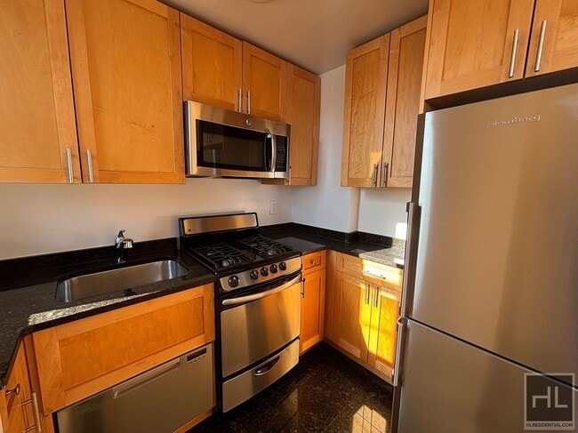 Photo - AMSTERDAM AVENUE Unit 16C