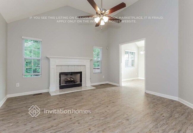 Photo - 1722 Graywood Dr SE