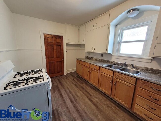 Photo - 608 2nd Street - 608