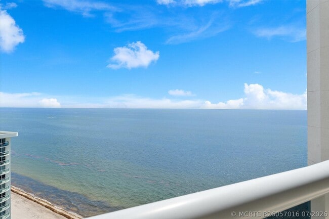 Building Photo - 3200 N Ocean Blvd Unit 2505