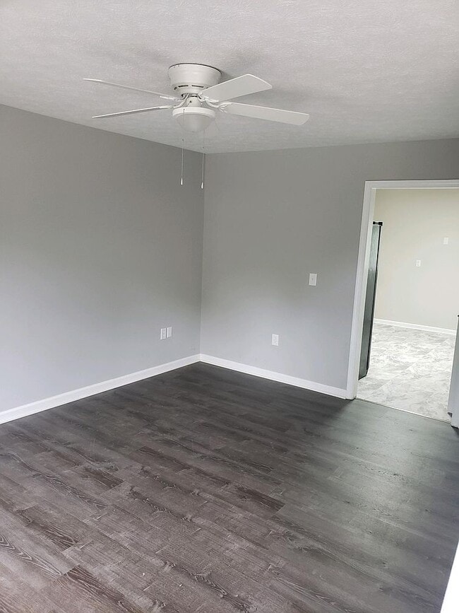 Photo - Clifton Knolls