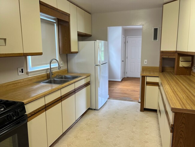 Photo - You can STOP LOOKING! You Found Me!