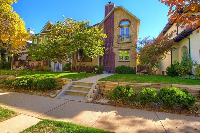 4 Bedroom, 3.5 bath, home in East Wash Park! - 4 Bedroom, 3.5 bath, home in East Wash Park!