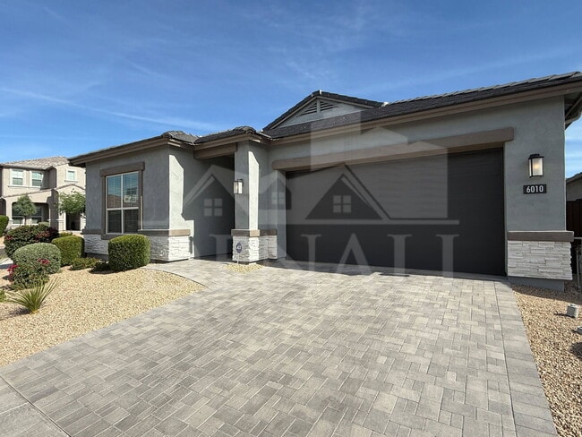 Photo - 6010 E Quail Ave