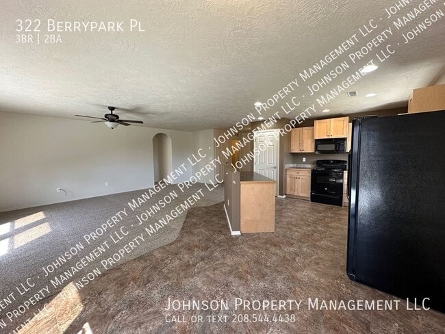 Photo - 322 Berrypark Pl