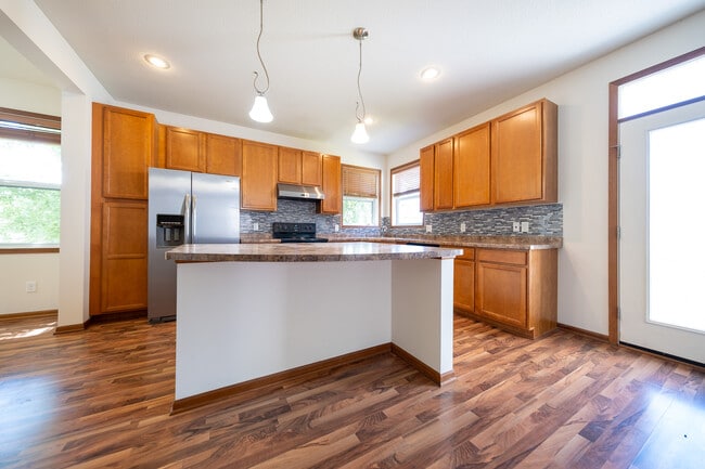 Photo - 1814 Spring Creek Dr