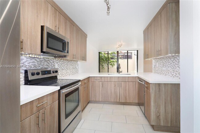 Photo - 8124 SW 87th Terrace