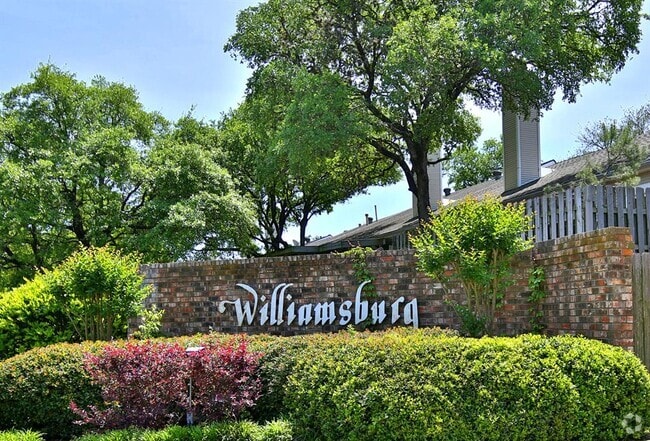 Building Photo - 3880 Williamsburg Cir Rental