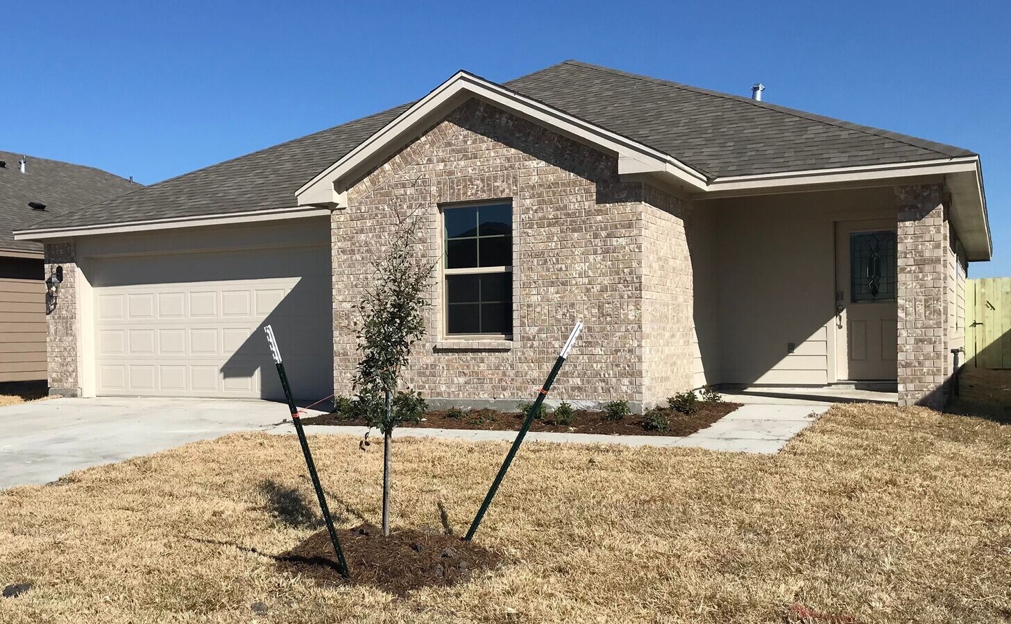 For Rent! - For Rent! House