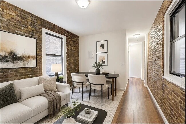 7 Carmine St Unit 16