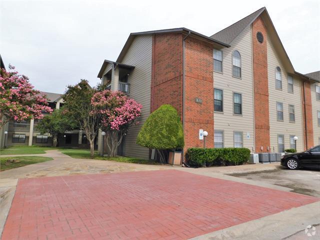 Building Photo - 218 N Texas Blvd Unit 305 Rental