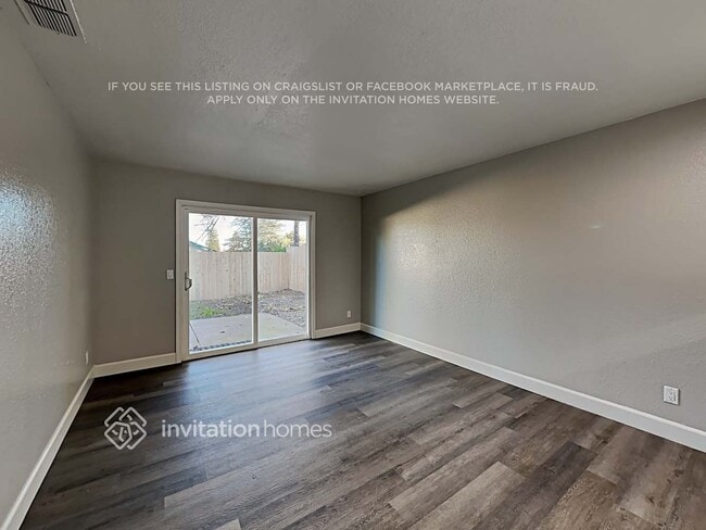 Photo - 7826 Ashmont St