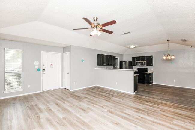 Photo - 2607 Whitehurst Dr