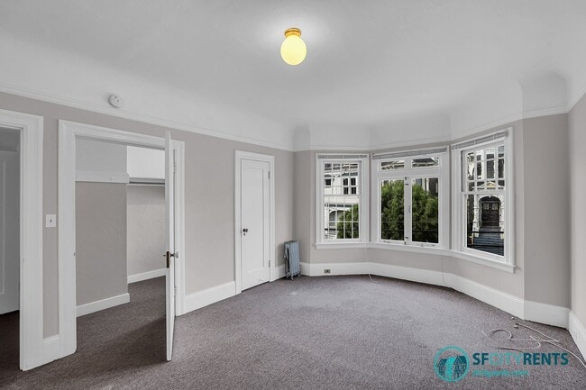 Photo - Lower Haight: Top Floor Studio w/ Eat-In K... Unit 655 Page St. #7