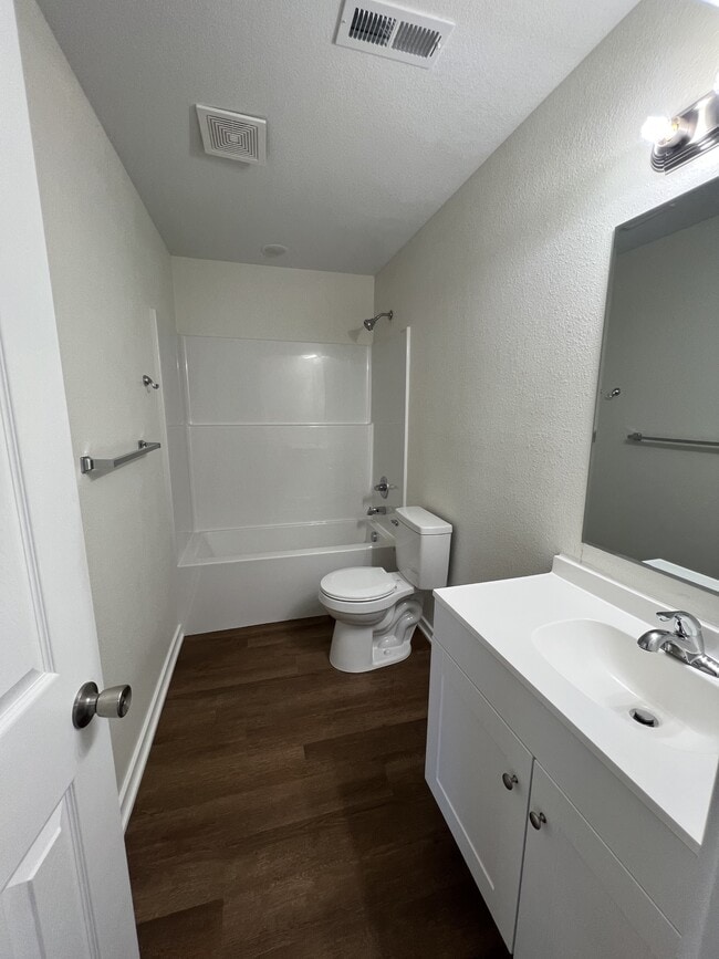 Photo - 500 N Water St