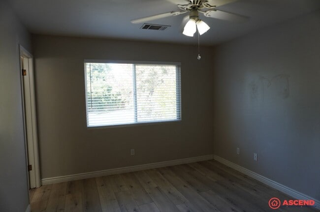 Photo - 10106 Marco Polo Ave