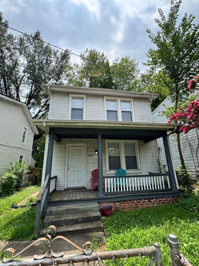 3.5 bed house in Fulton Hill! Enjoy the beautiful neighborhood, central hvac, laundry, yard! - 3.5 bed house in Fulton Hill! Enjoy the beautiful neighborhood, central hvac, laundry, yard!